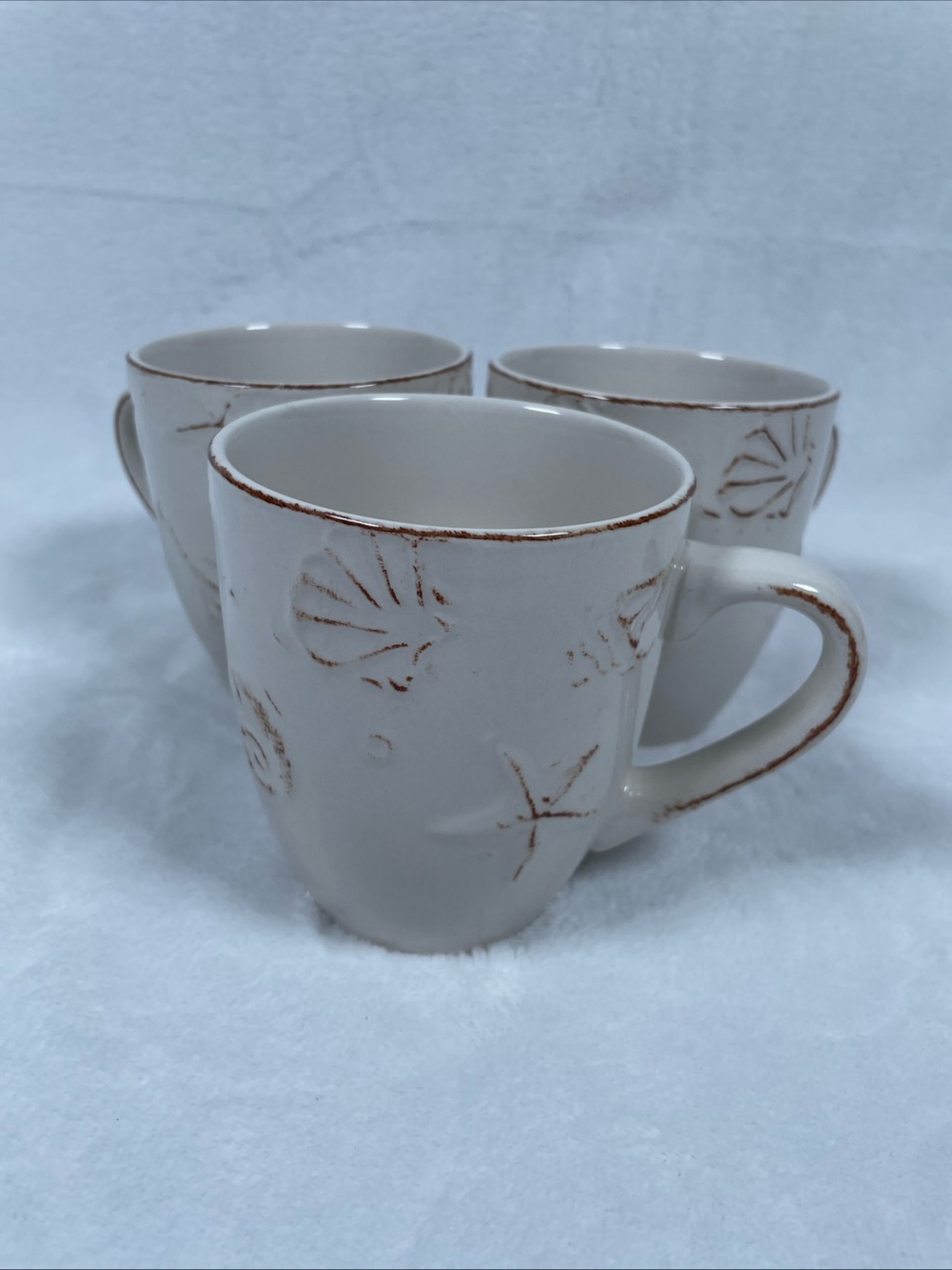 LOT OF 3 Thomson Pottery HAMPTON Coffee Mugs Embossed Sea Shells Stoneware